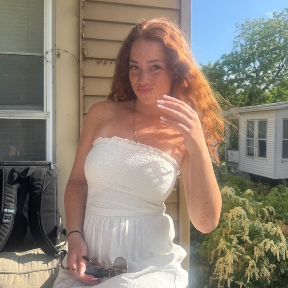 Meet your Posher, Celina